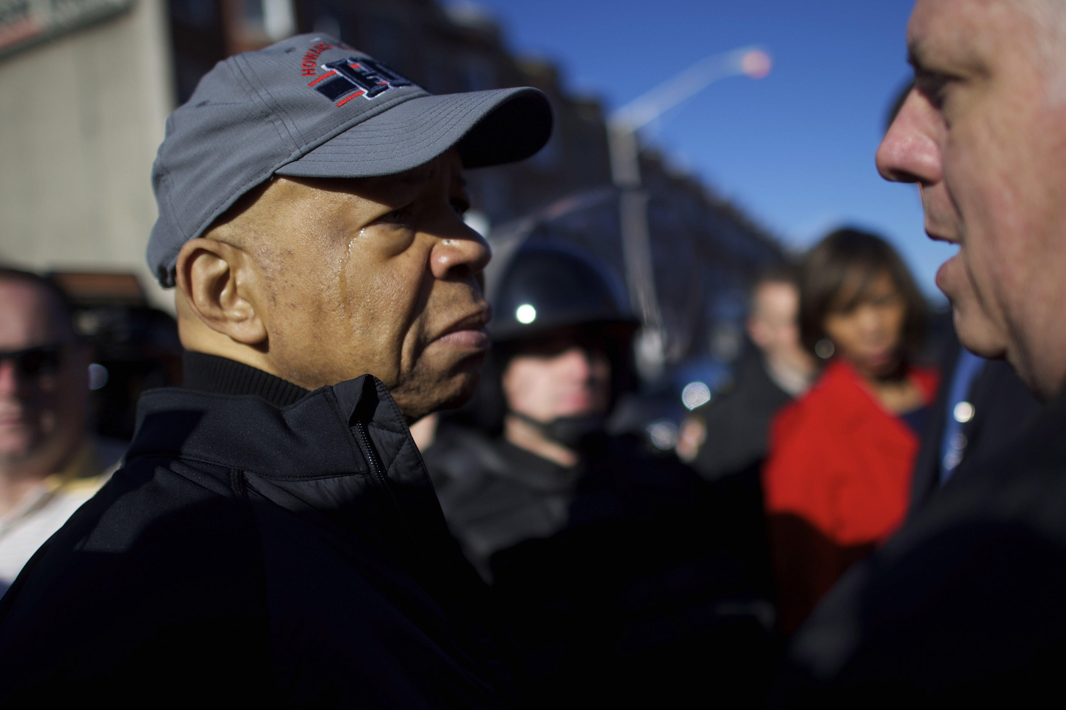People Cleaning Up Baltimore After Riots