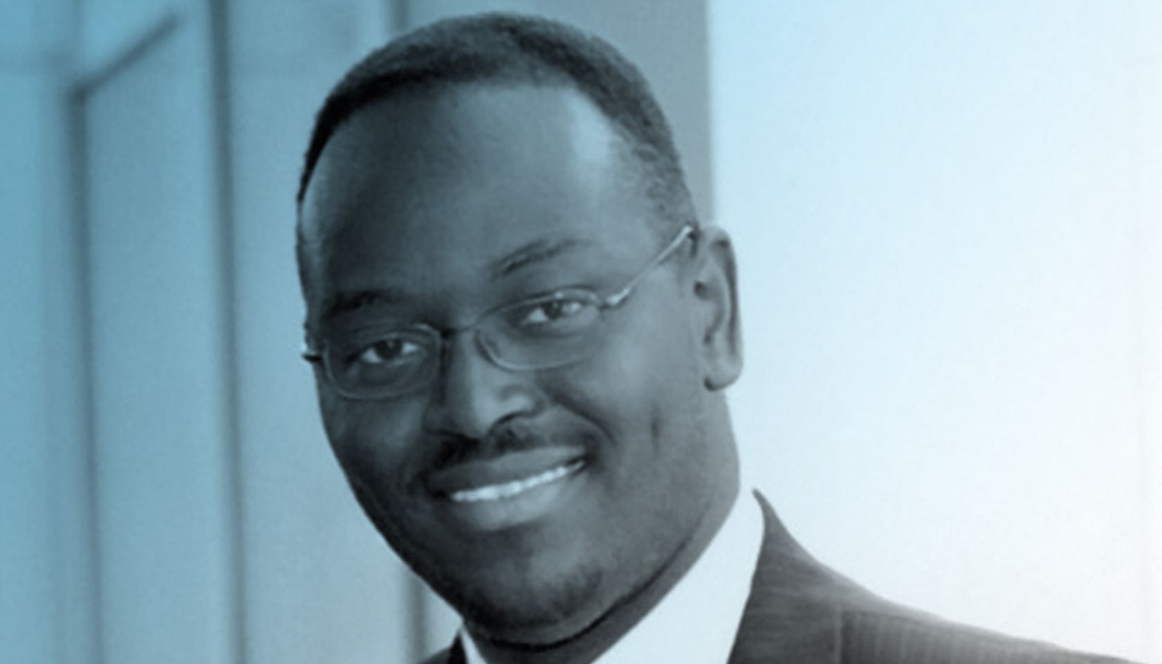 White gunman sought in killing of 9 at black church in South Carolina