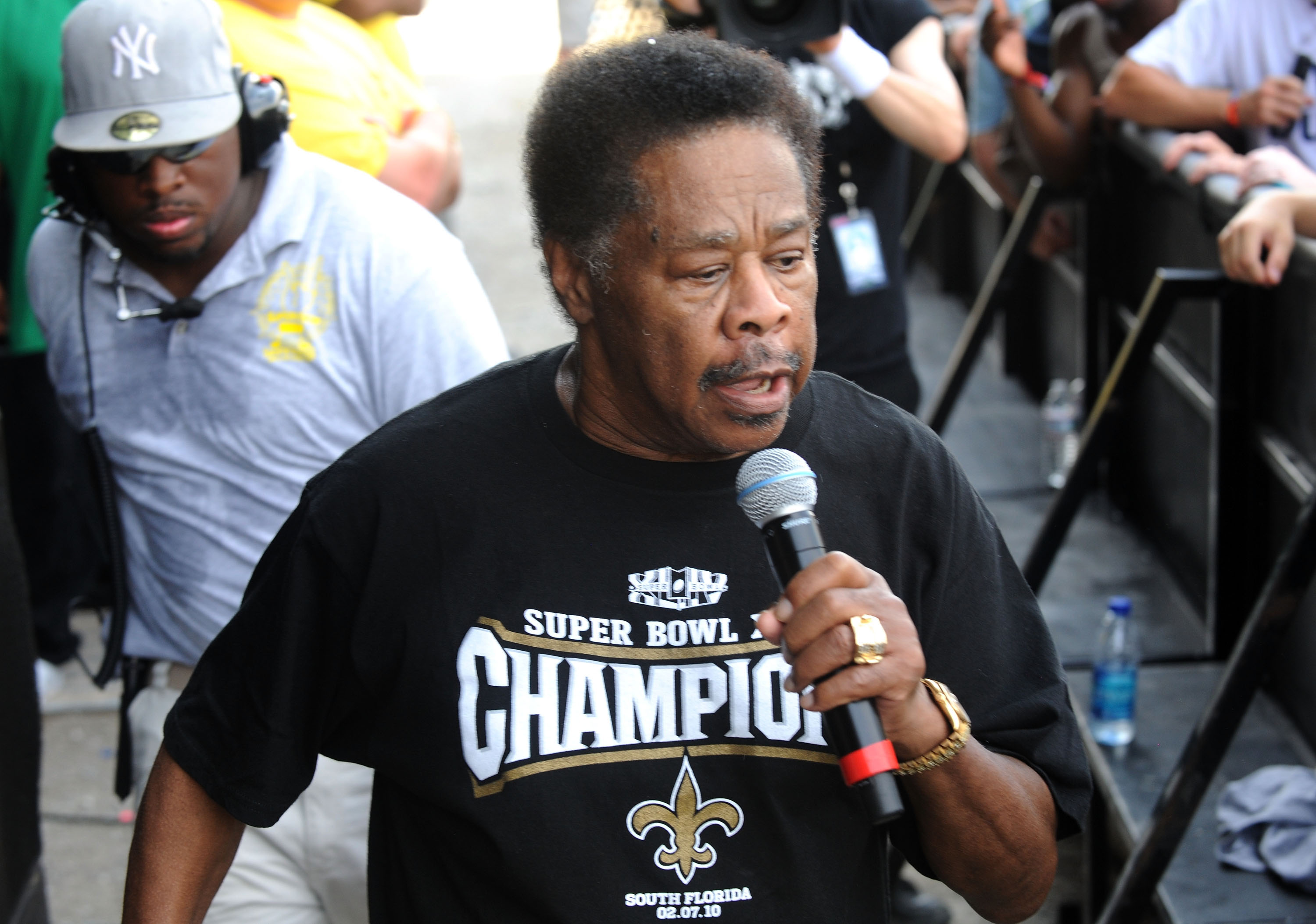 Bonnaroo 2010 - Day 2 - Mighty Clouds of Joy