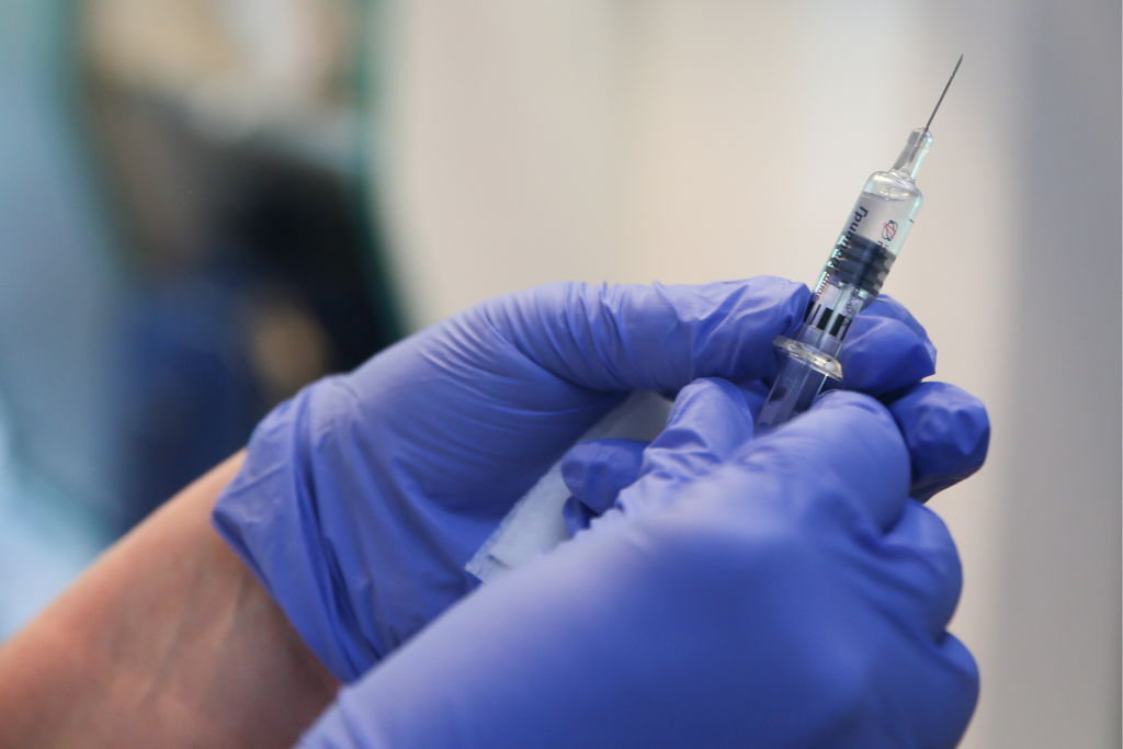 Flu vaccination in Moscow